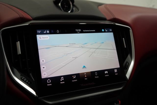 Used 2022 Maserati Ghibli Trofeo image 26