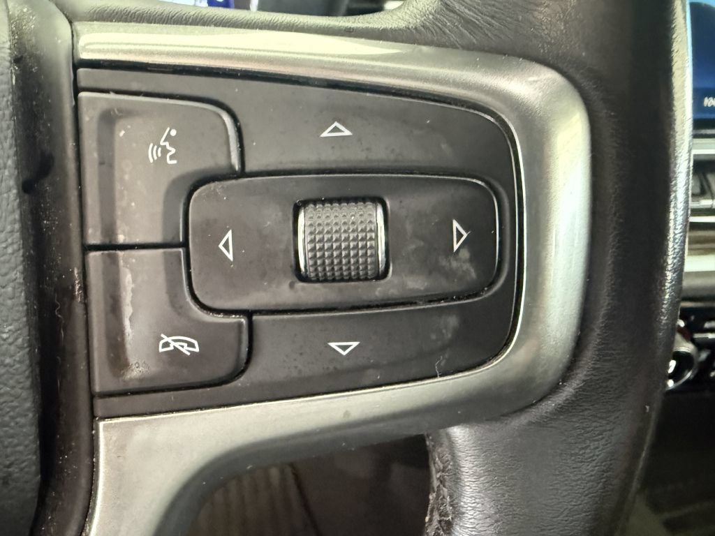 Used 2022 Chevrolet Silverado 1500 LT AWD/4WD image 43