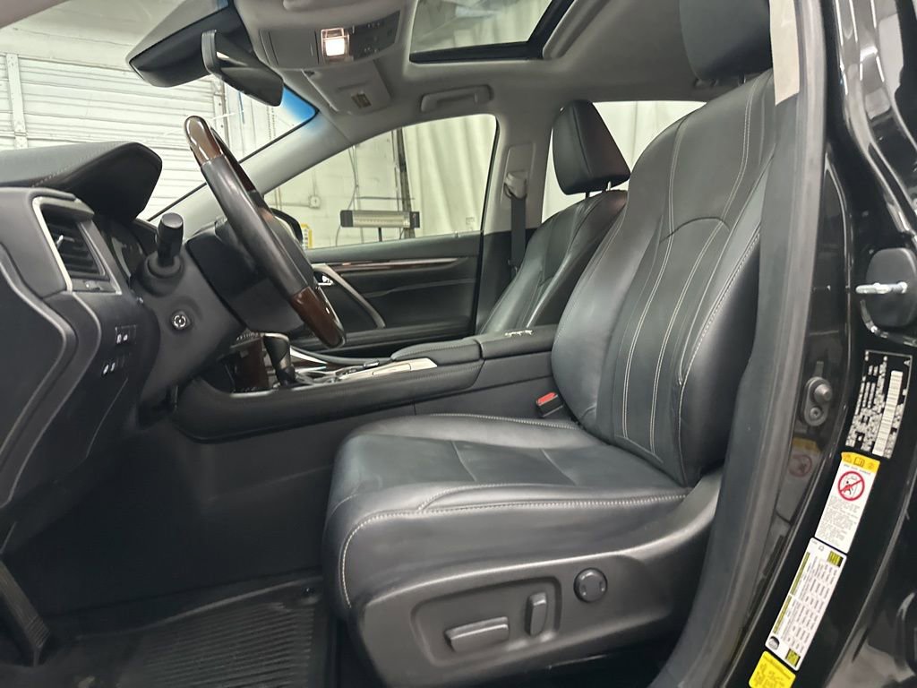 Used 2019 Lexus RX 350 AWD image 21
