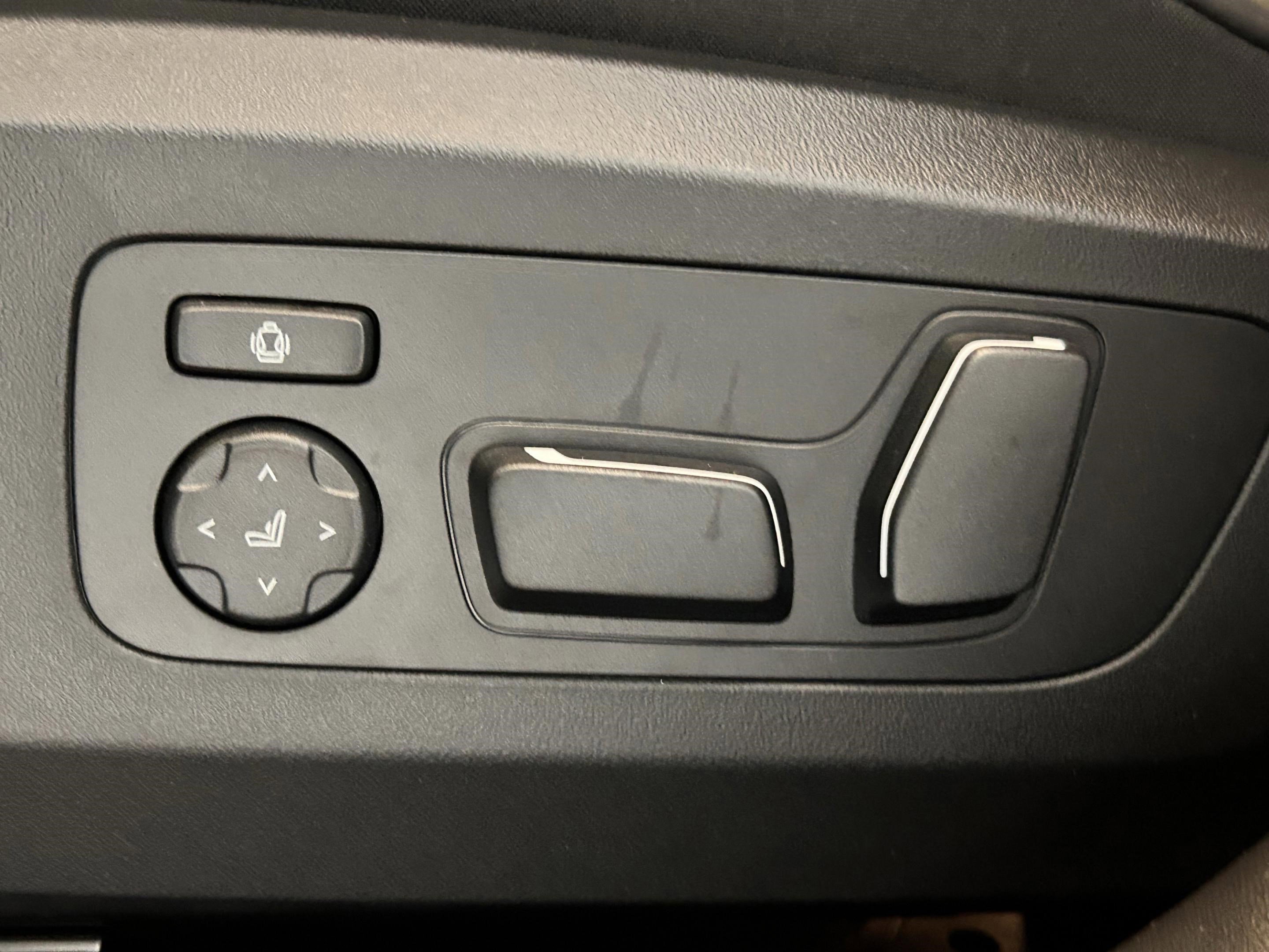 Used 2026 BMW X3 xDrive30 w/ Convenience Package image 24