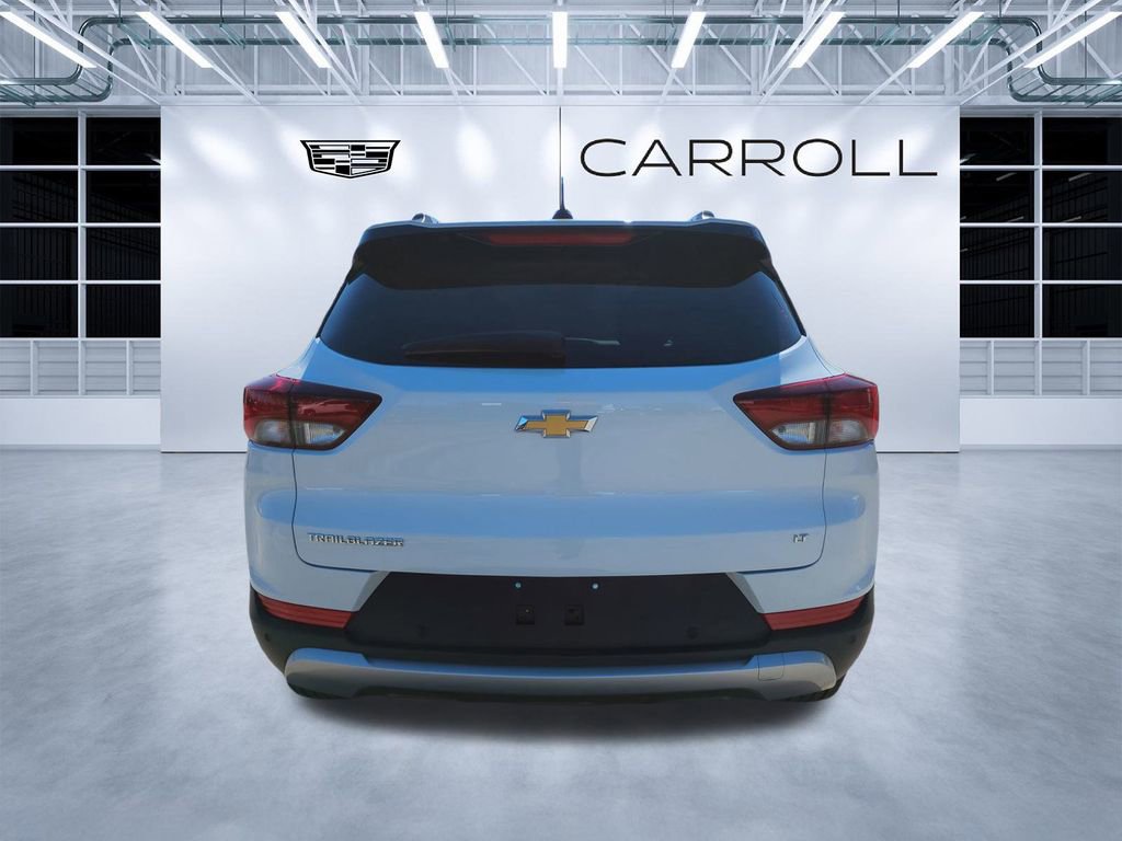 Used 2021 Chevrolet TrailBlazer LT w/ Convenience Package image 5