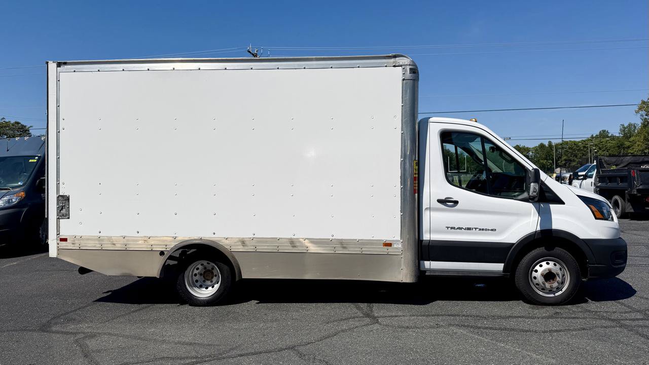 Used 2020 Ford Transit 350 RWD image 5