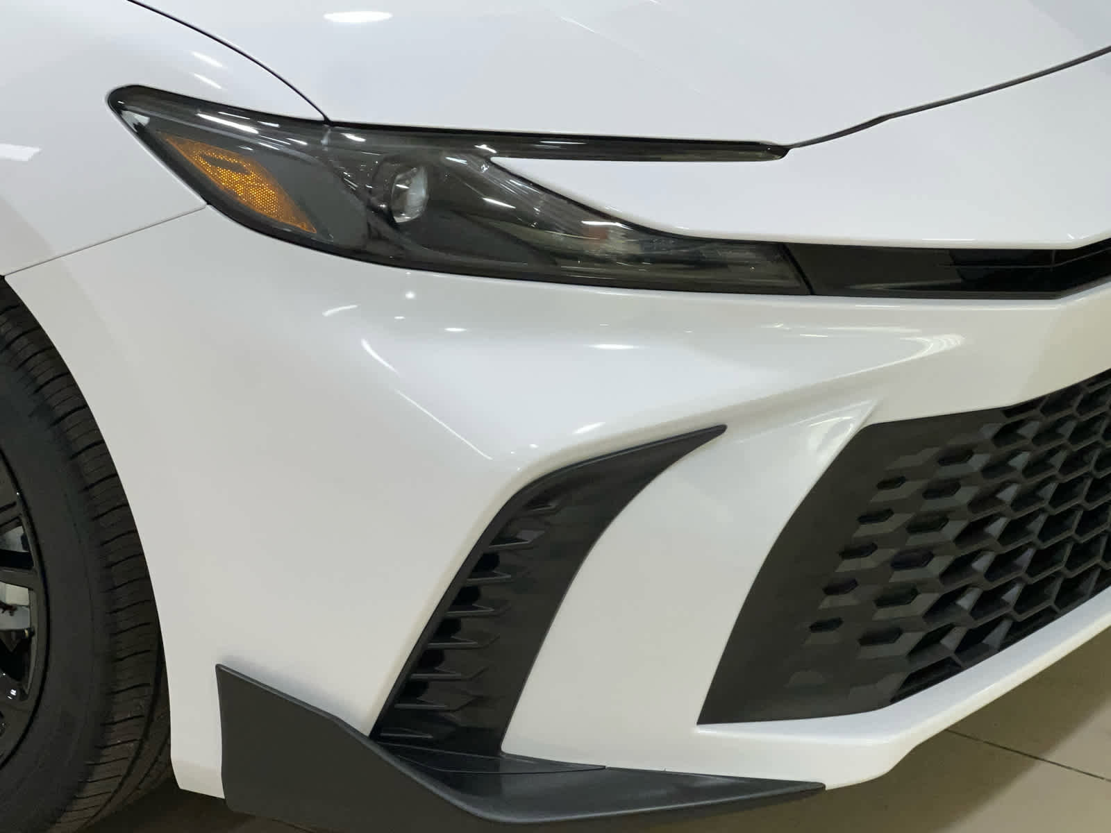 New 2026 Toyota Camry SE w/ Convenience Package image 2