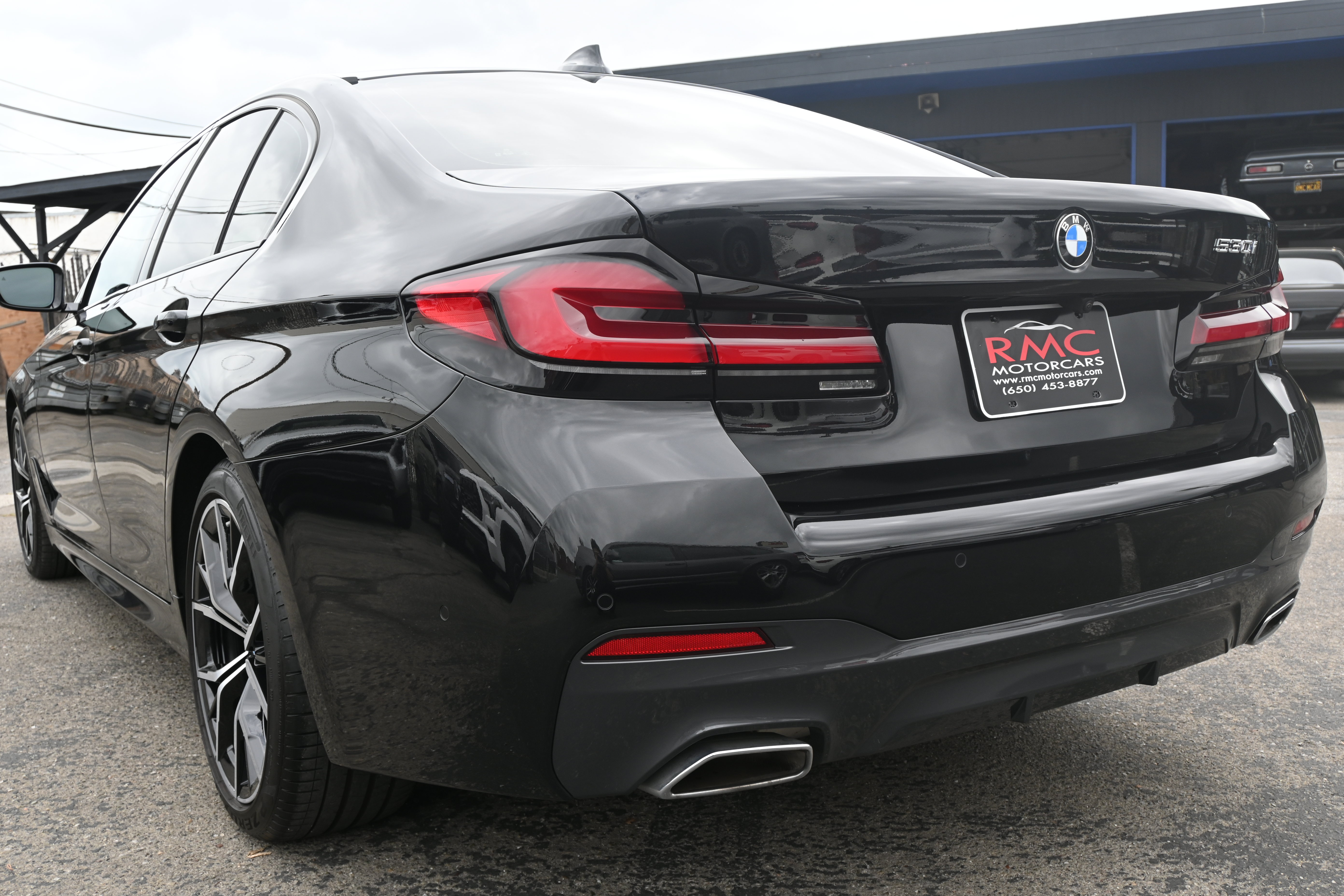 Used 2022 BMW 530i w/ M Sport Package RWD image 20