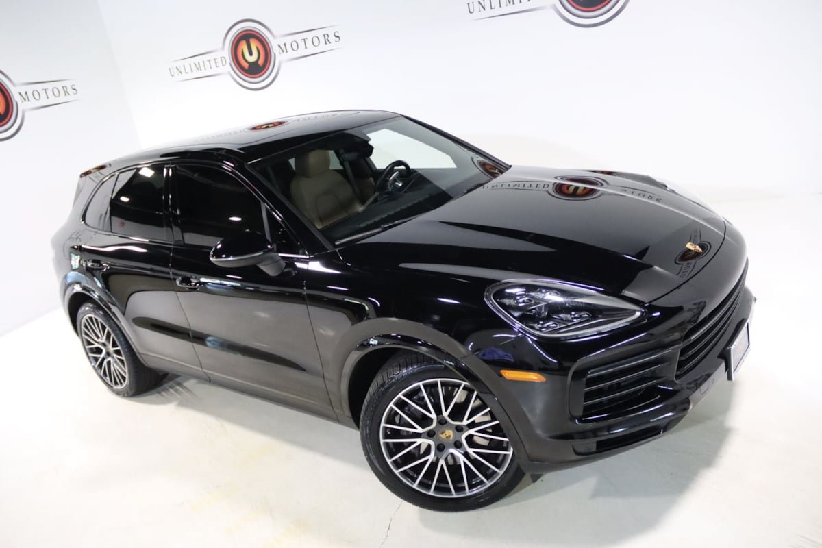 Used 2022 Porsche Cayenne Platinum Edition AWD/4WD image 77