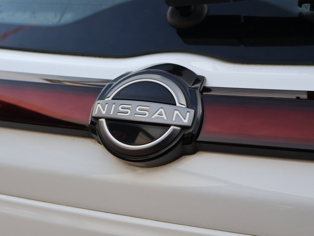 Used 2022 Nissan Kicks S image 16