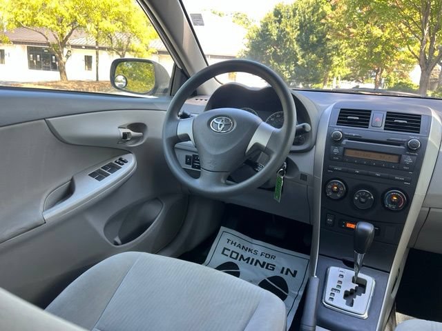 Used 2010 Toyota Corolla LE w/ All Weather Guard Pkg FWD image 27