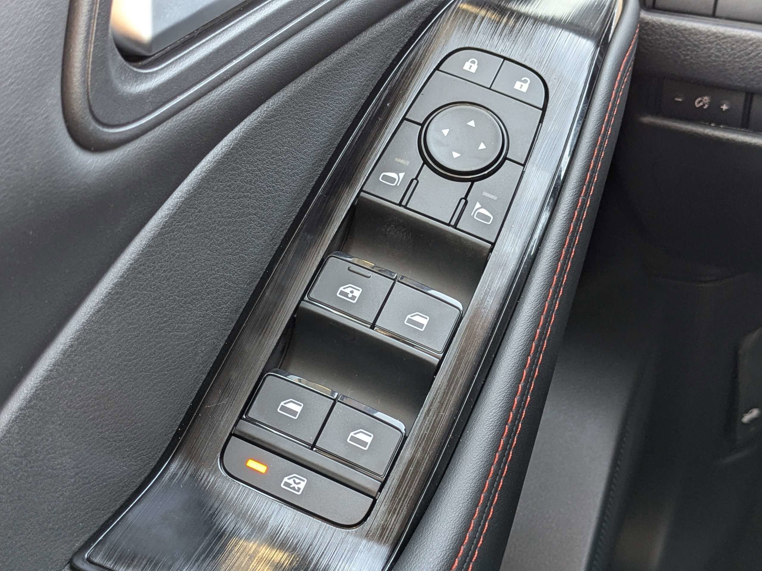 New 2026 Nissan Rogue SV image 26