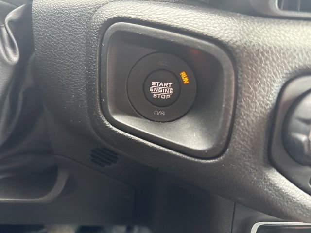 Certified 2025 Jeep Wrangler Unlimited Sport AWD/4WD image 18