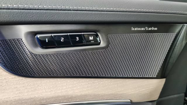 New 2026 Volvo XC90 T8 Plus w/ Protection Package AWD/4WD image 11