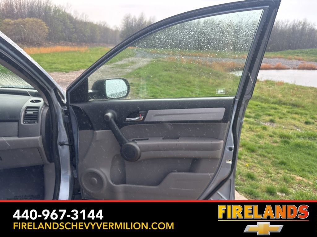 Used 2011 Honda CR-V SE image 21