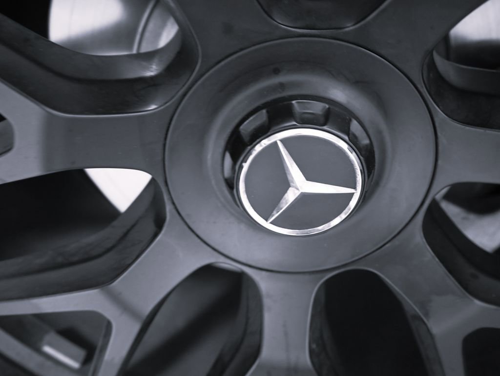 Used 2024 Mercedes-Benz GLE 53 AMG 4MATIC Coupe image 8