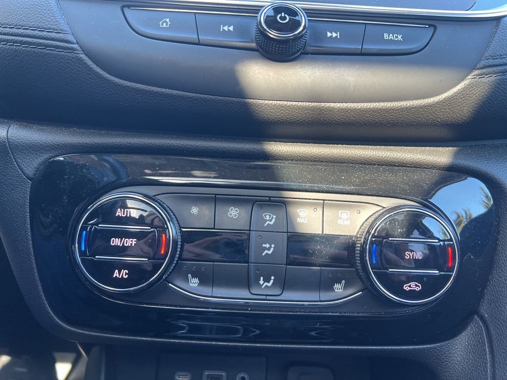 Used 2021 Buick Encore GX Select w/ Experience Buick Package image 22
