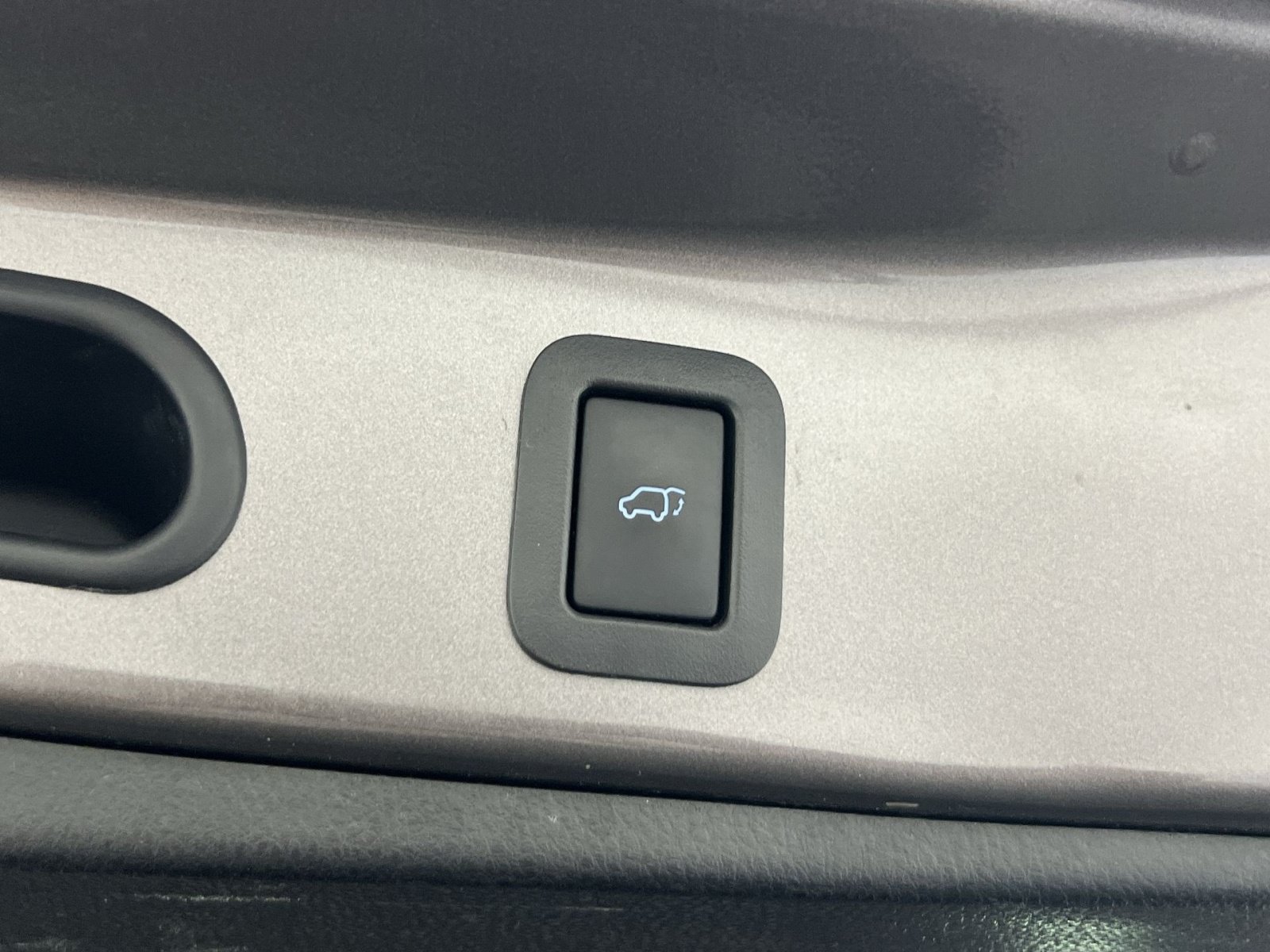 Used 2015 Toyota Highlander XLE AWD/4WD image 27
