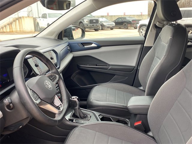 Used 2023 Volkswagen Taos SE image 19