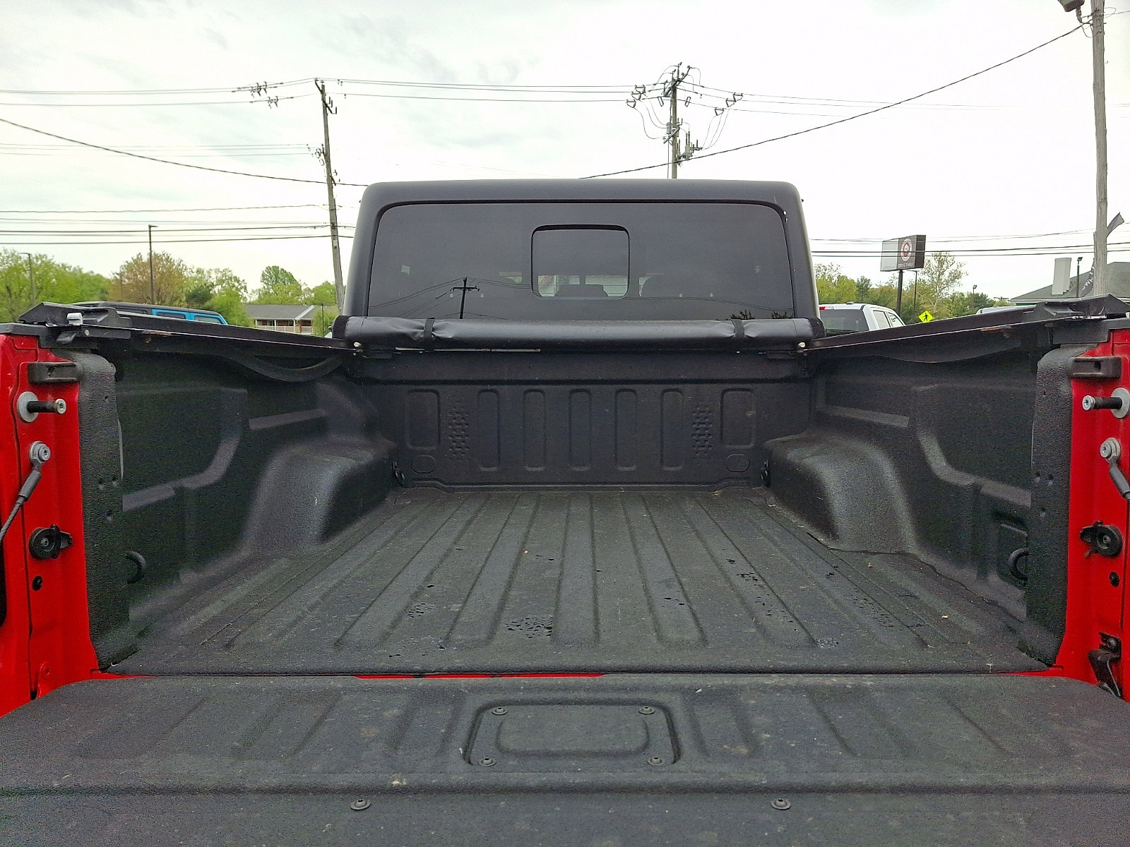 Used 2023 Jeep Gladiator Sport AWD/4WD image 30