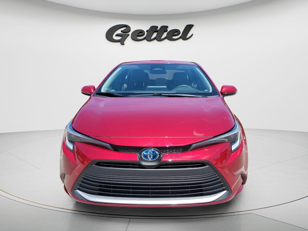 Certified 2024 Toyota Corolla XLE FWD video 2