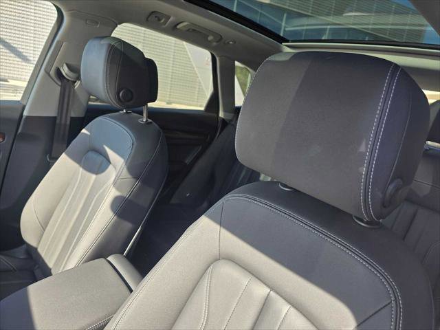 Used 2023 Audi Q5 2.0T Premium Plus w/ Premium Plus Package AWD/4WD image 25