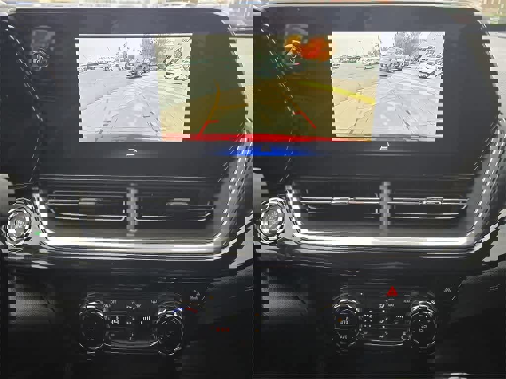 Used 2024 Chevrolet Trax RS image 20