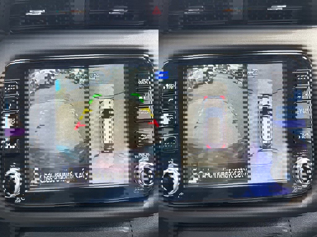 Used 2024 Nissan Kicks SR w/ SR Premium Package image 19