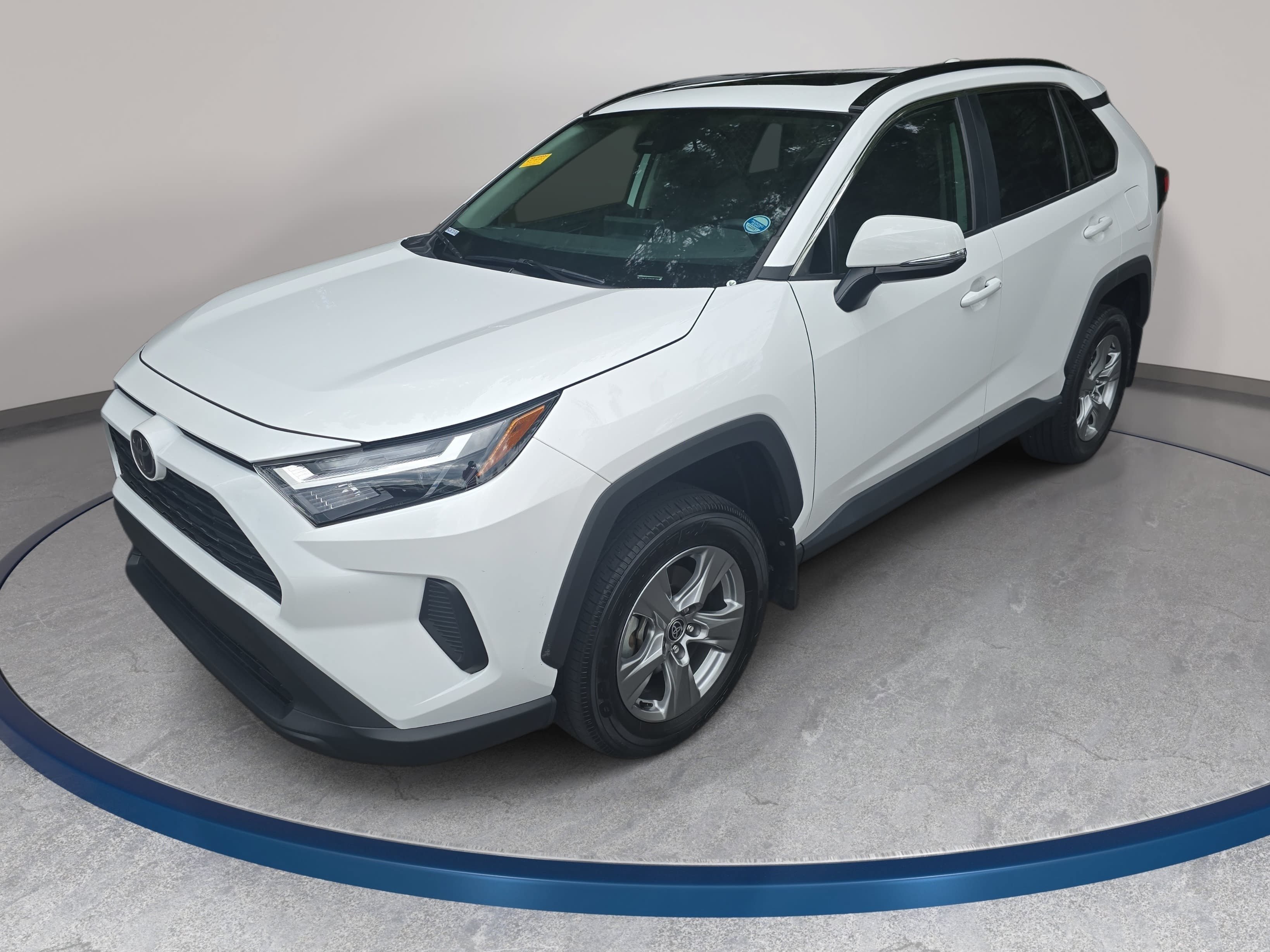 Used 2024 Toyota RAV4 XLE w/ Convenience Package