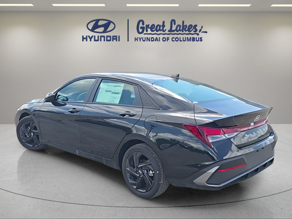 New 2026 Hyundai Elantra Sport FWD image 3