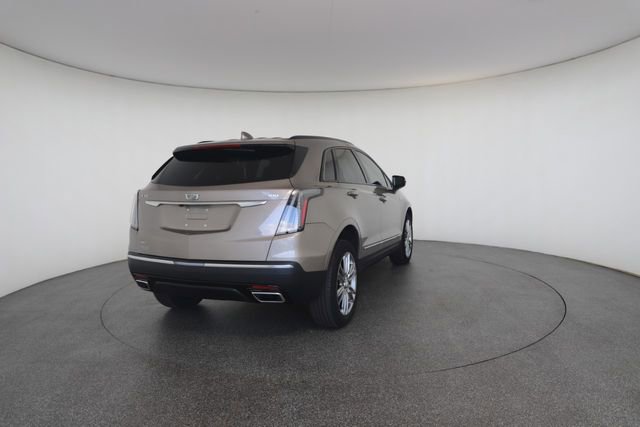 Used 2023 Cadillac XT5 Sportv w/ LPO, Floor Liner Package image 17