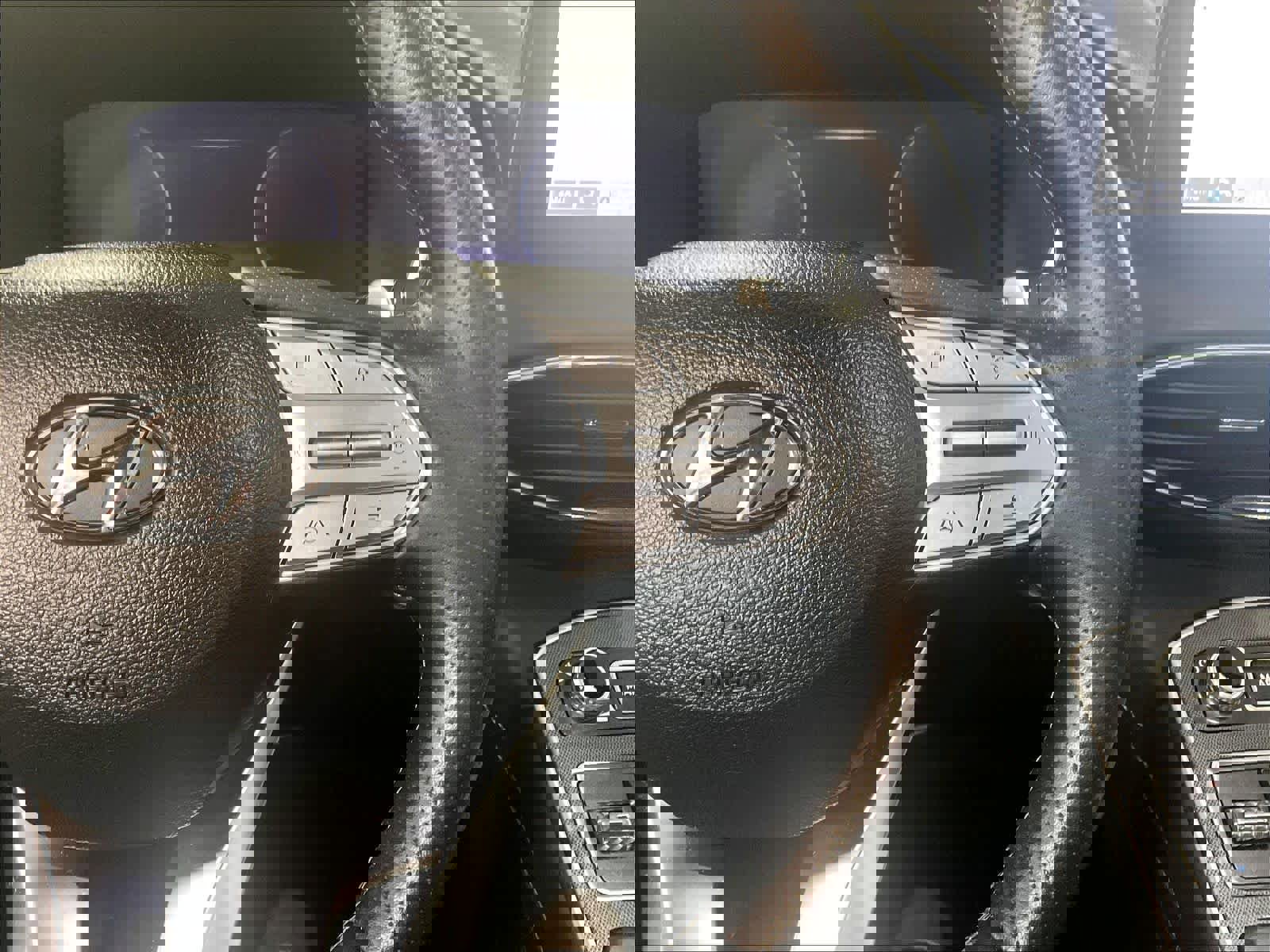 Used 2023 Hyundai Santa Fe Calligraphy image 24