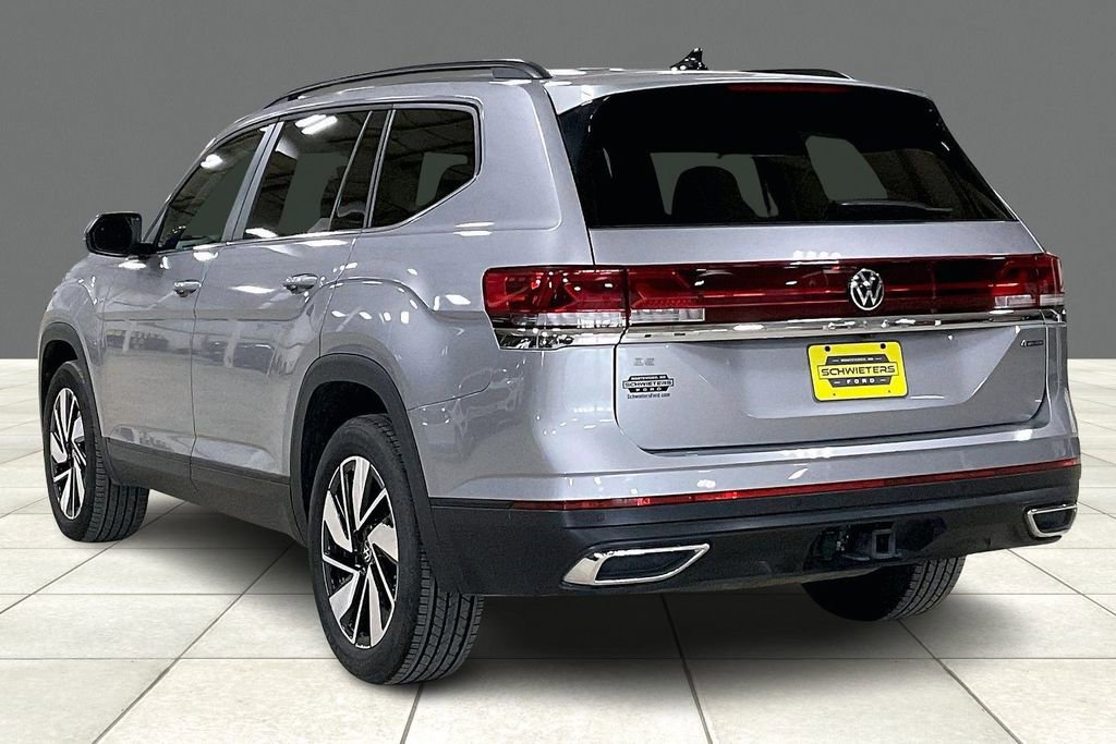 Used 2025 Volkswagen Atlas SE image 11