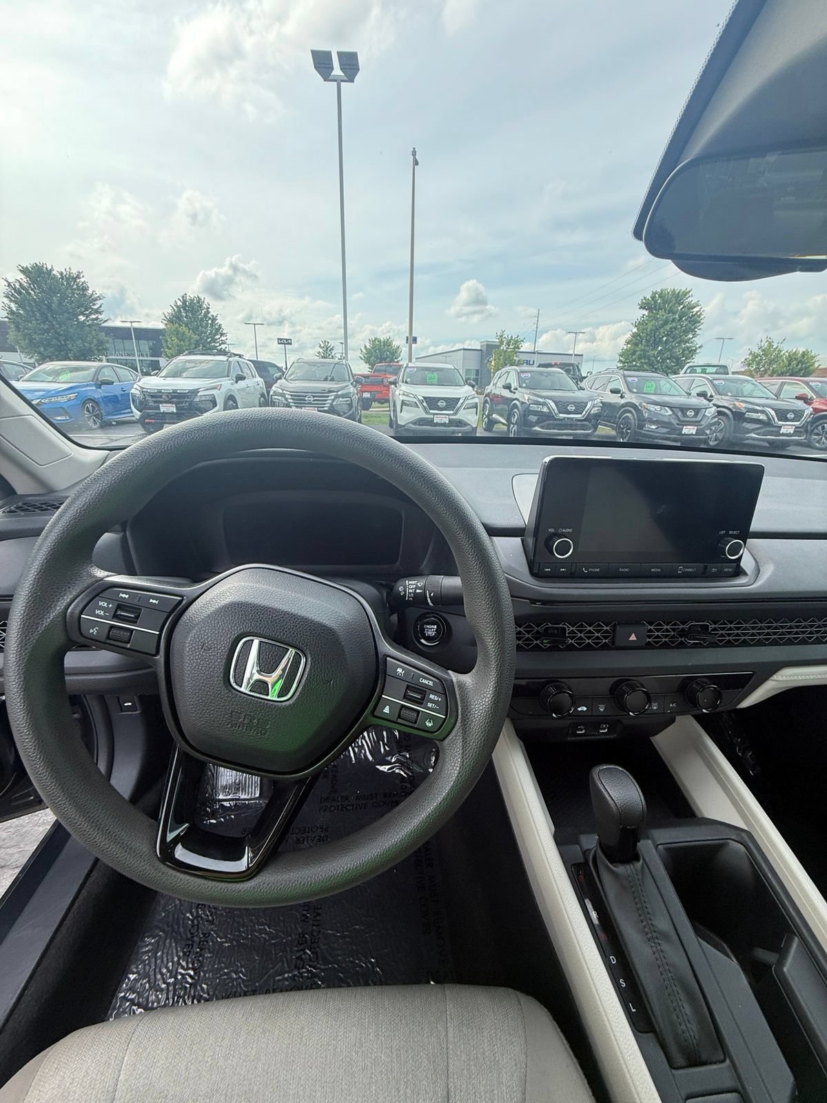 Used 2023 Honda Accord LX image 8