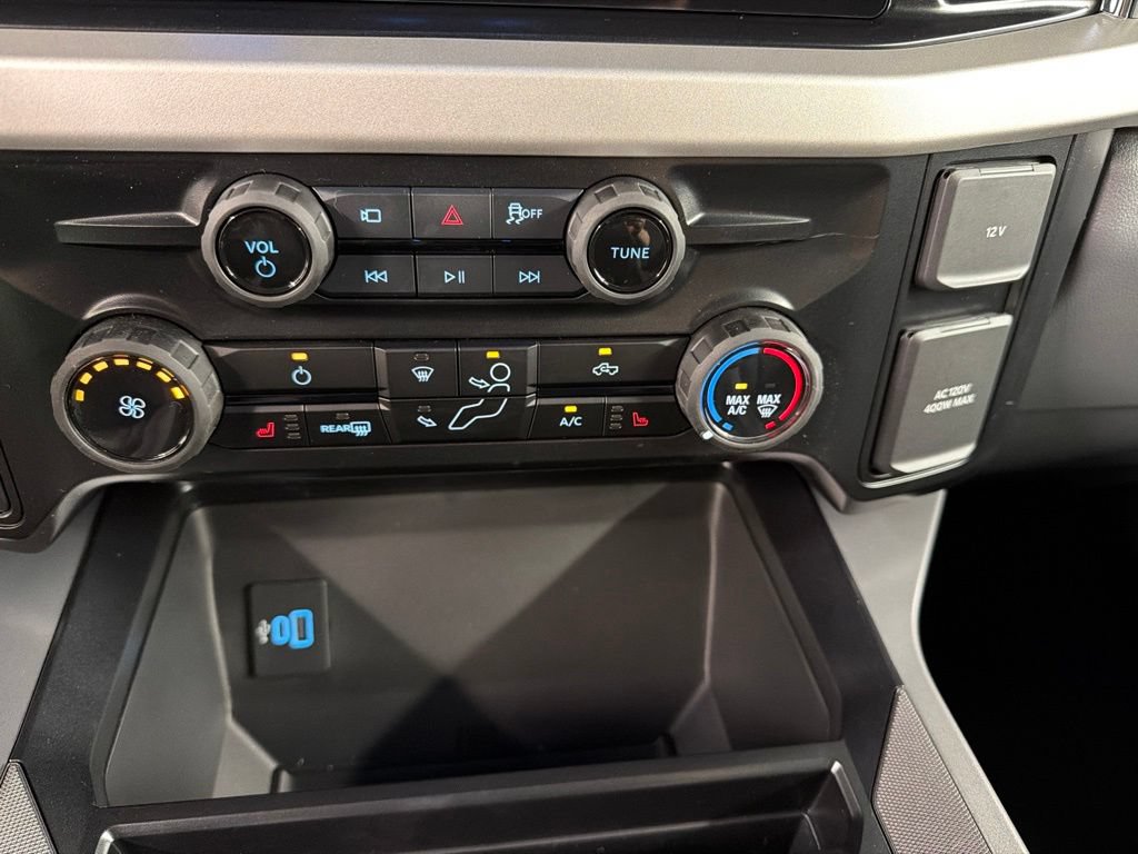 New 2026 Ford F250 XLT w/ XLT Premium Package AWD/4WD image 13