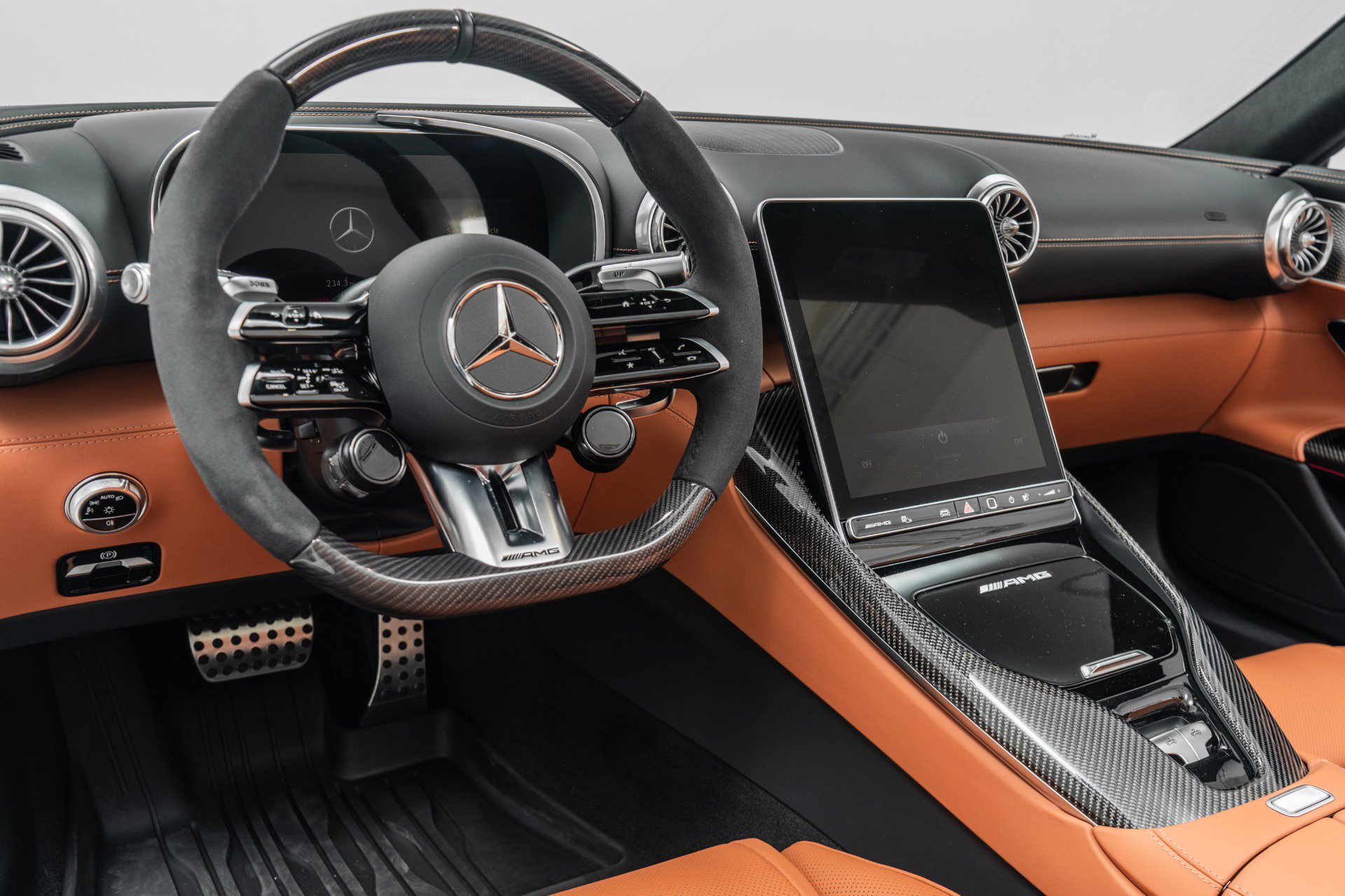Used 2026 Mercedes-Benz SL 55 AMG 4MATIC image 13