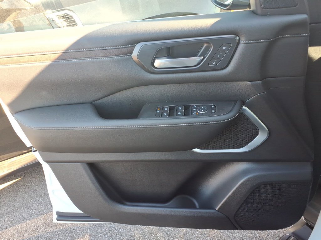 New 2027 Nissan Armada Platinum Reserve AWD/4WD image 14