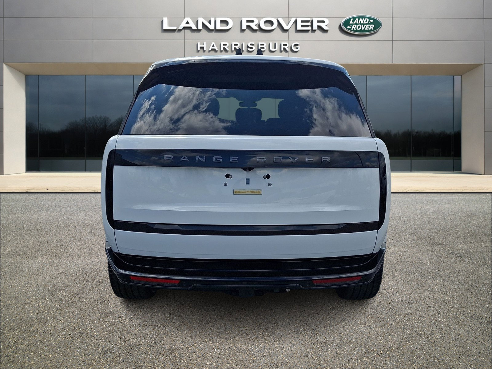 New 2026 Land Rover Range Rover SE AWD/4WD image 3