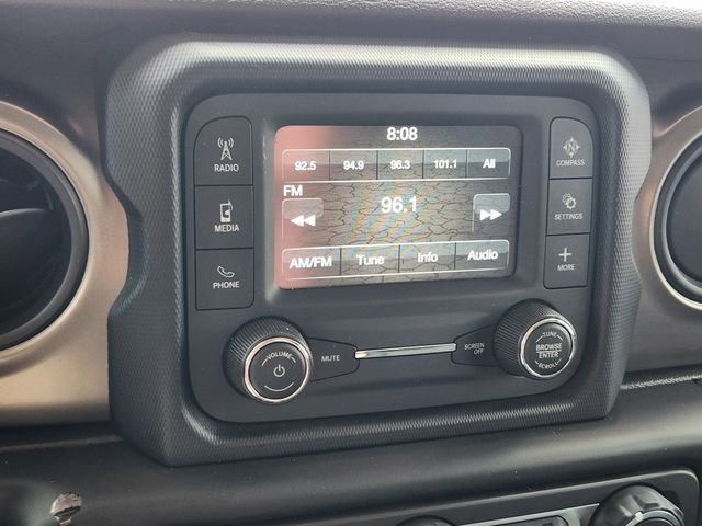 Used 2019 Jeep Wrangler Unlimited Sport image 17