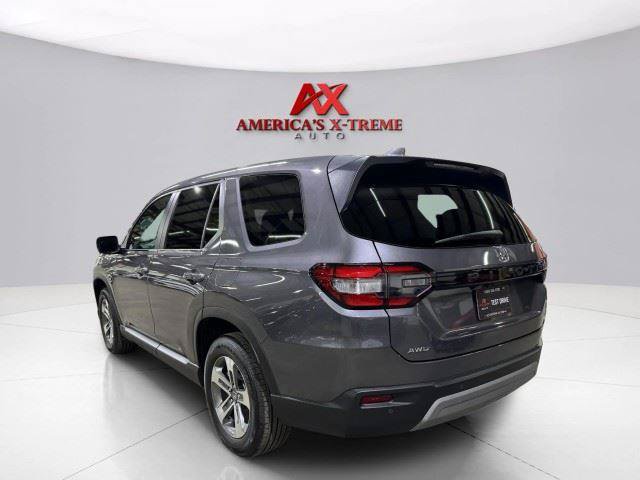 Used 2025 Honda Pilot EX-L image 5