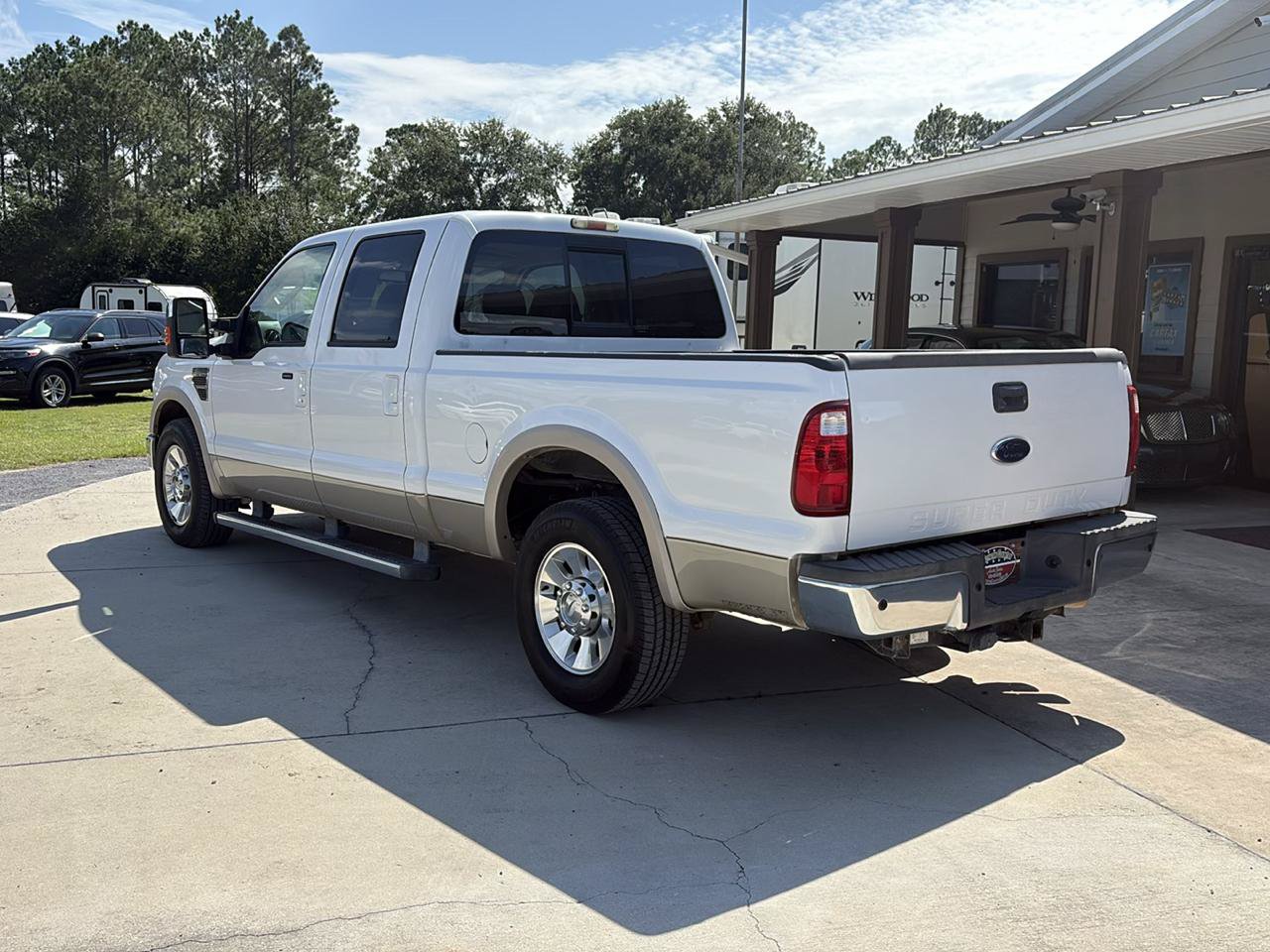 Used 2010 Ford F250 Lariat RWD image 6