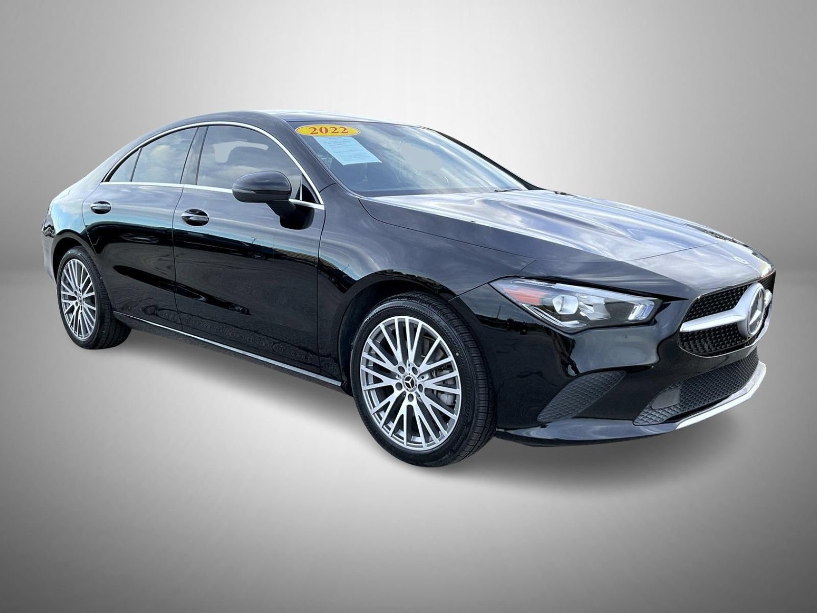Used 2022 Mercedes-Benz CLA 250 image 3
