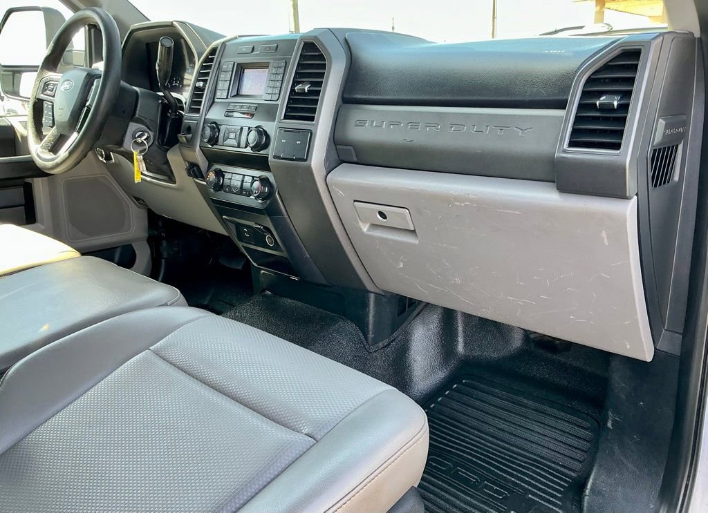 Used 2020 Ford F350 XL w/ Power Equipment Group RWD image 25