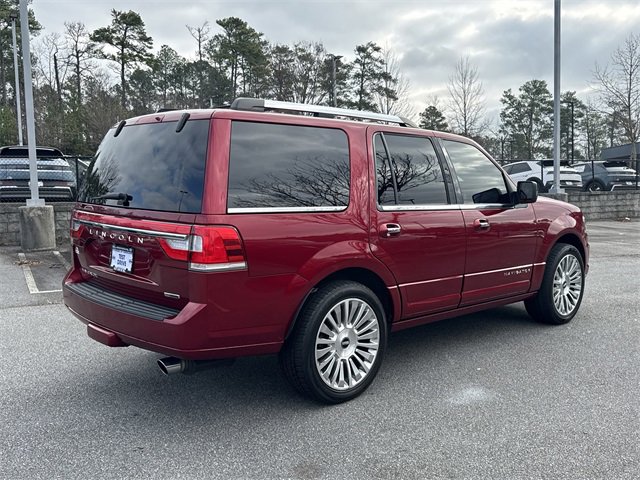 Used 2016 Lincoln Navigator Select image 7