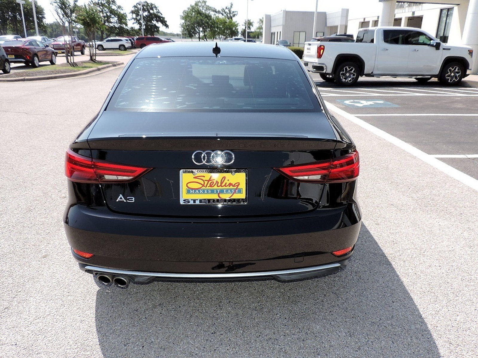Used 2018 Audi A3 2.0T Premium w/ Convenience Package FWD image 6