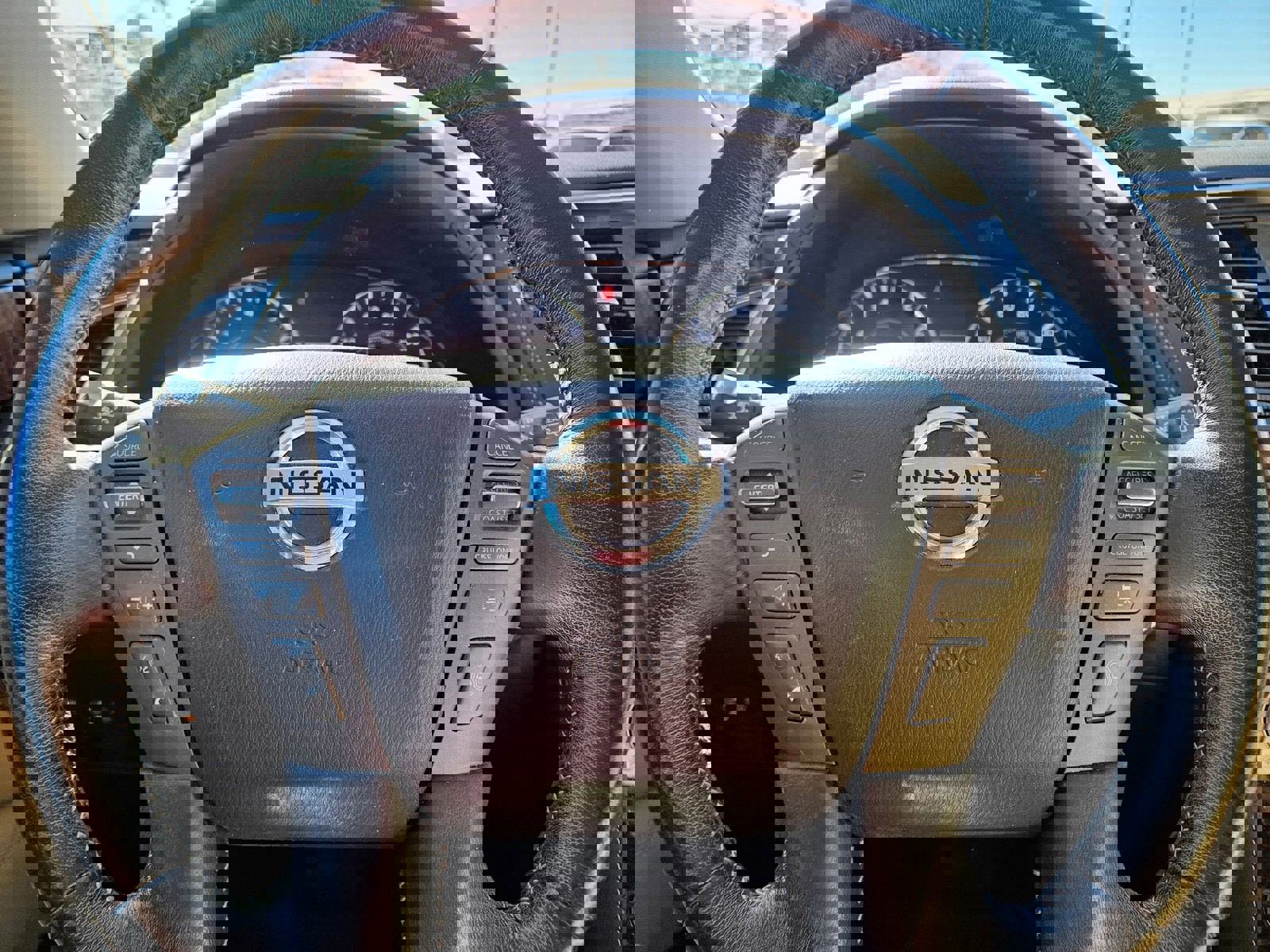 Used 2020 Nissan Armada Platinum w/ Captain's Chairs Package image 11