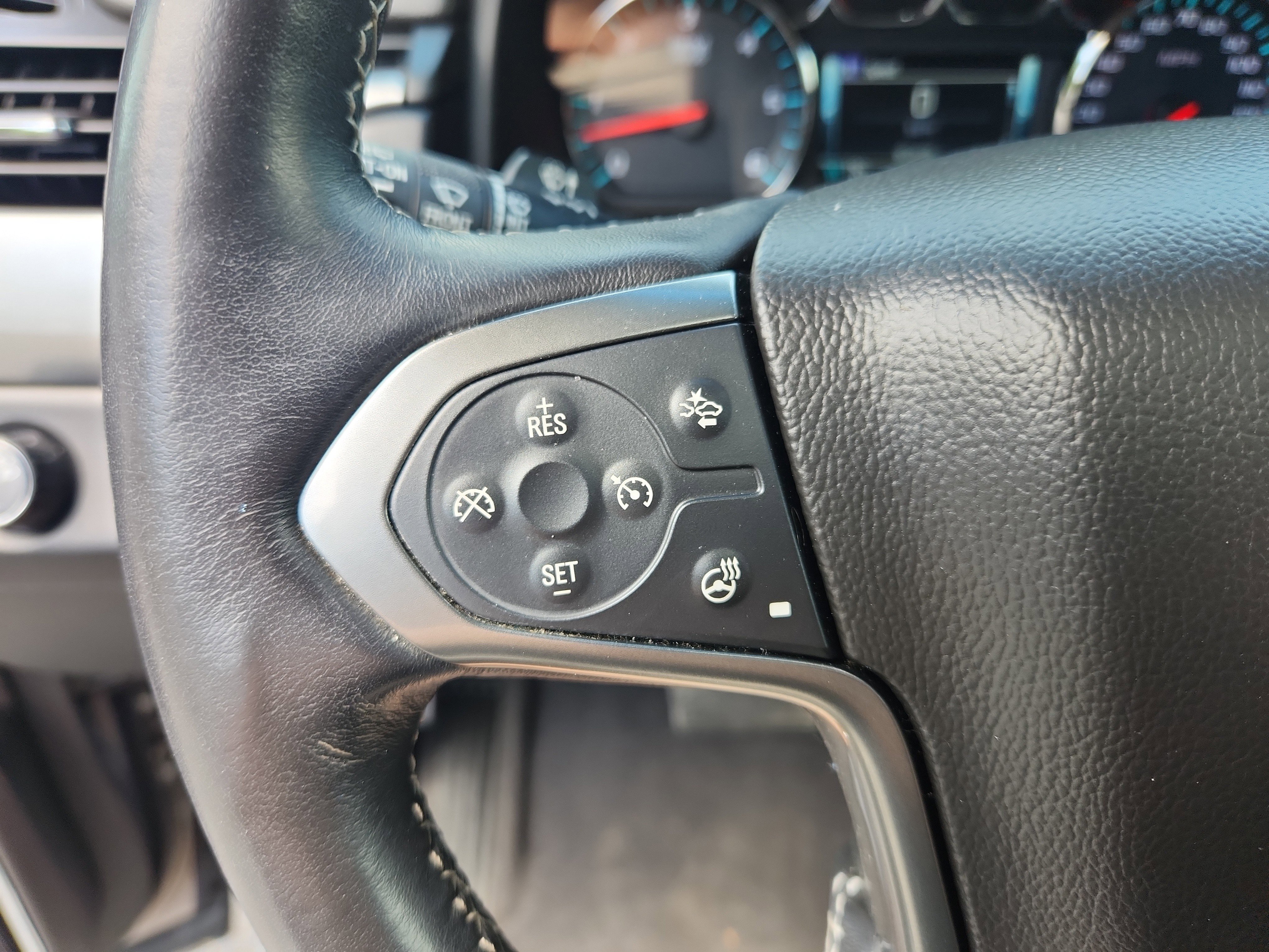 Used 2019 Chevrolet Tahoe Premier AWD/4WD image 29