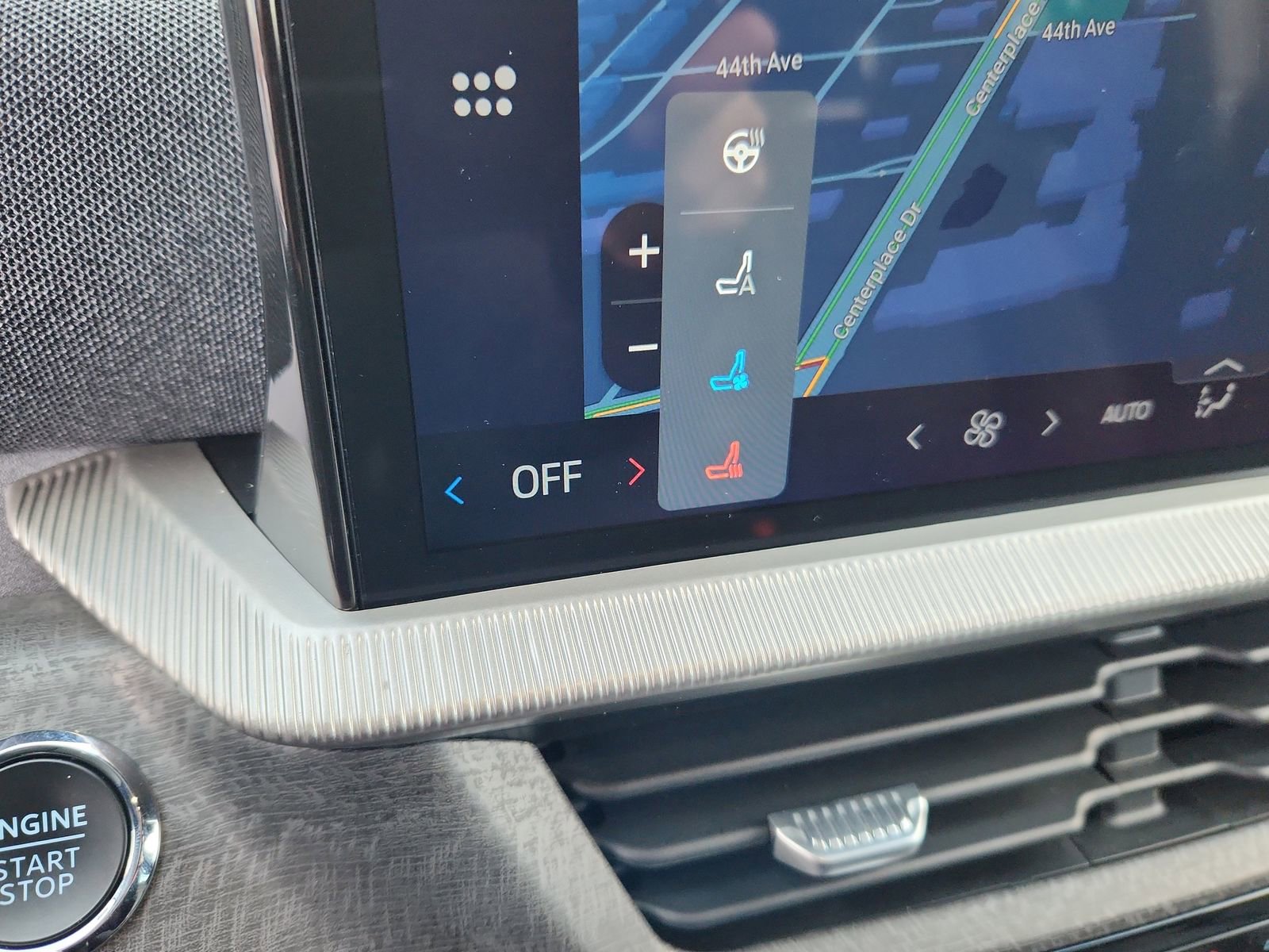 Used 2025 Ford Explorer Platinum w/ LUX Leather Package image 24