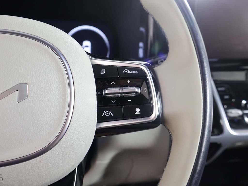 Used 2023 Kia Sorento SX Prestige w/ Panoramic Sunroof Package AWD/4WD image 53