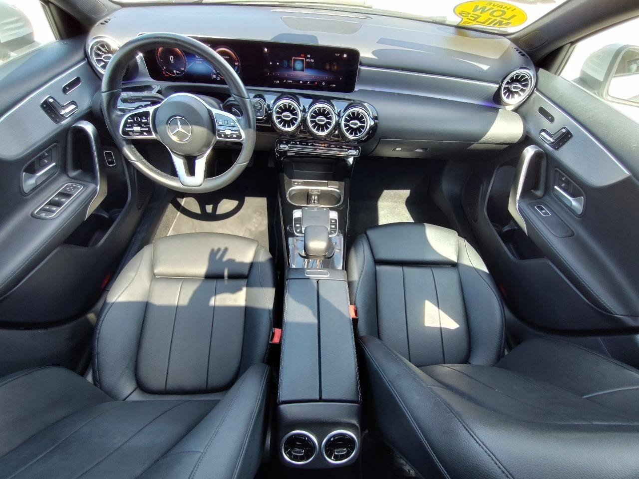 Used 2020 Mercedes-Benz A 220 image 35