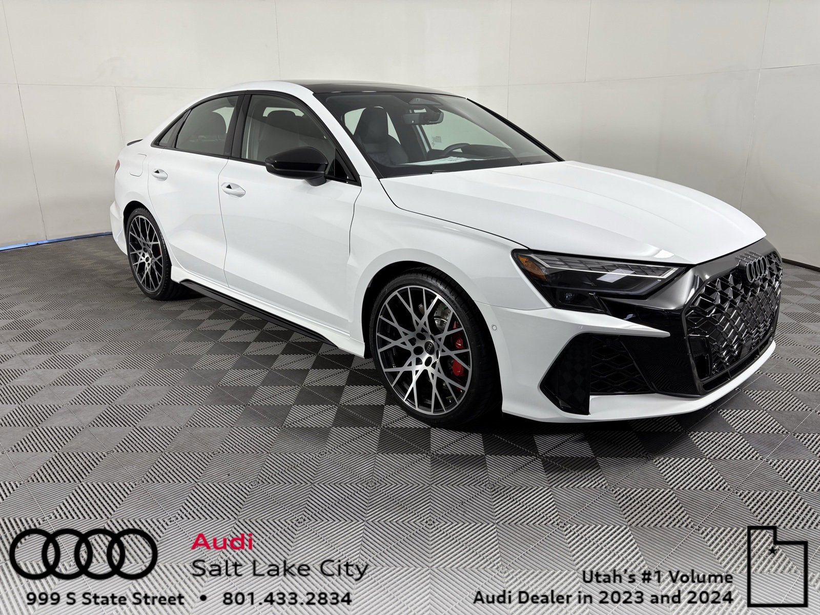 New 2026 Audi RS 3 image 1
