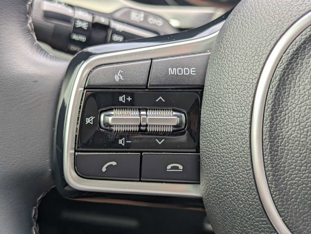 Used 2022 Kia Sorento SX AWD/4WD image 28