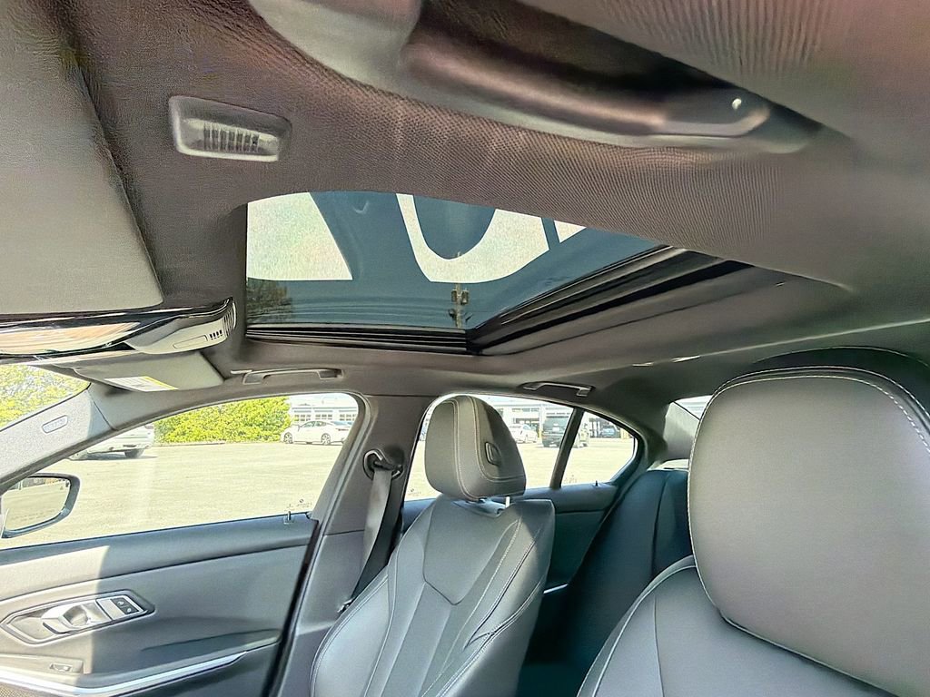 Used 2022 BMW 330e w/ Driving Assistance Package image 22