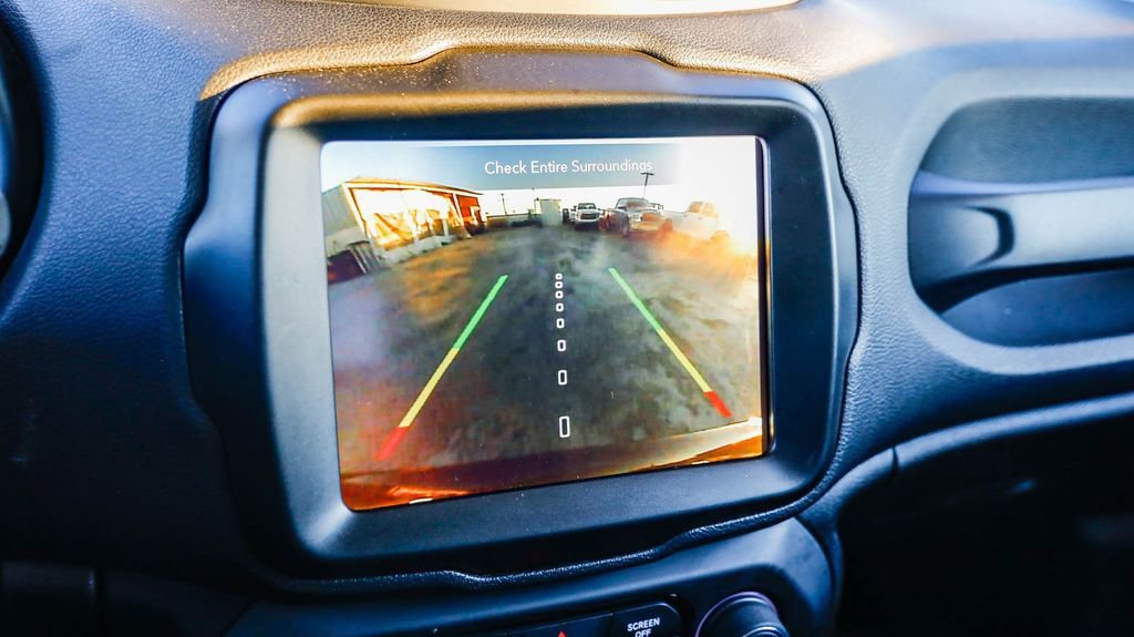 Certified 2023 Jeep Renegade Trailhawk image 24